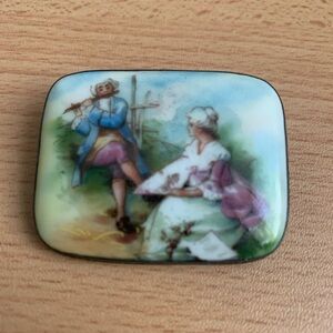 Vintage VICTORIAN COUPLE Porcelain Brooch Pin